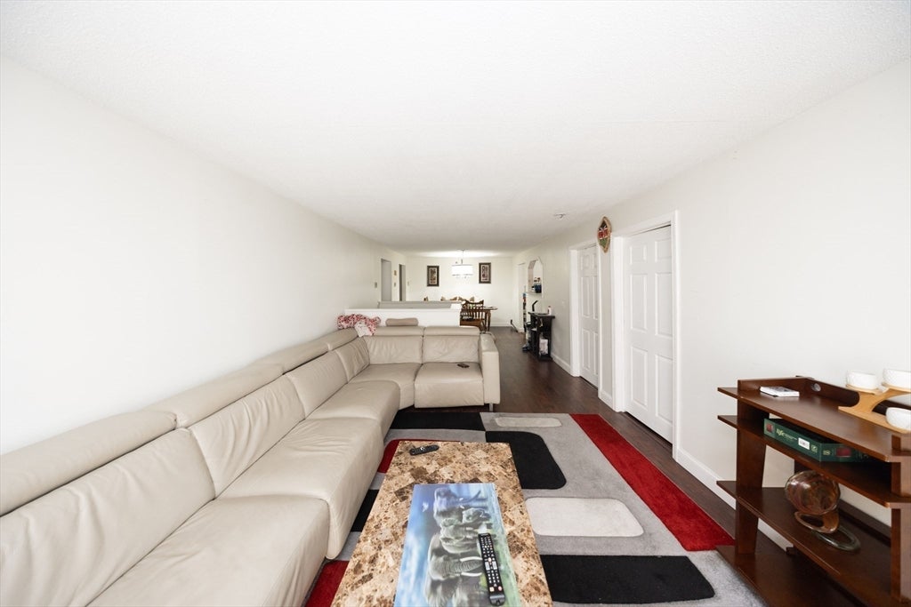10 Wrentham Rd 102