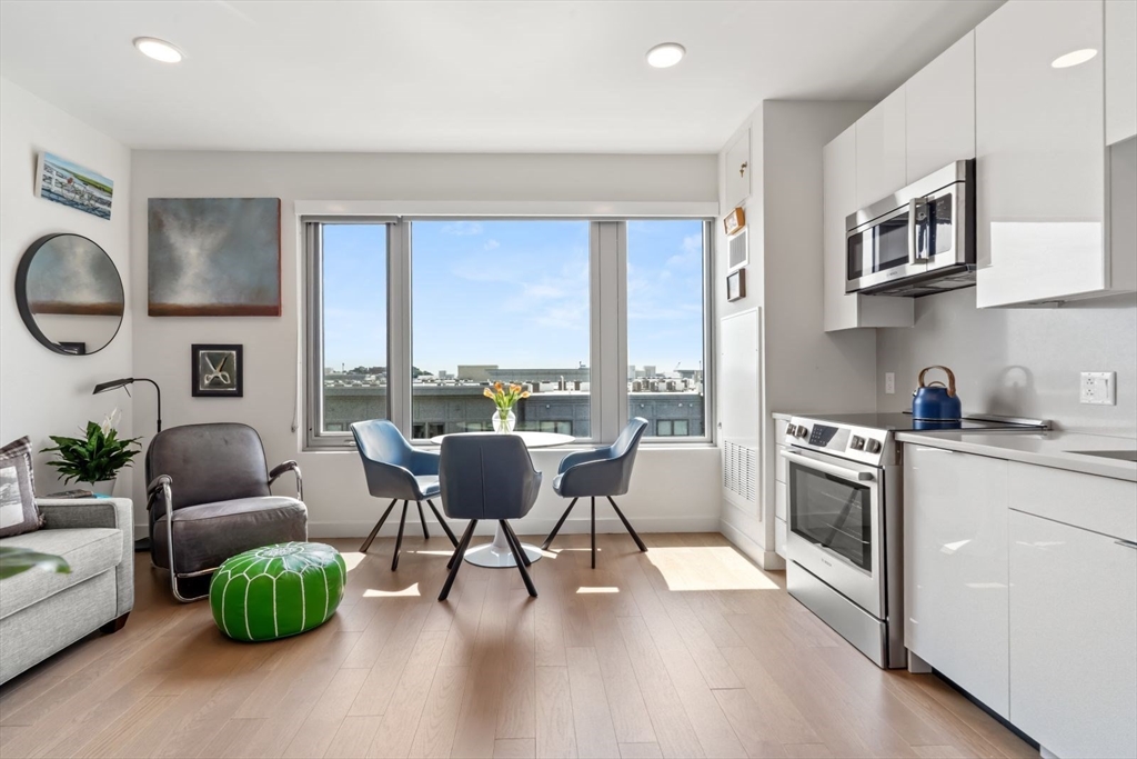 45 Lewis Street PH2