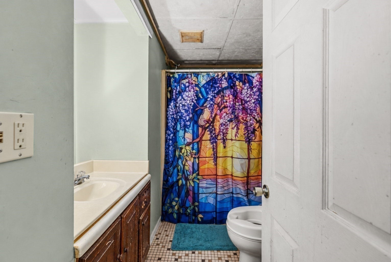 908 Plymouth Ave, Fall River, MA, 908 Plymouth Ave, Fall River, MA Photo #27