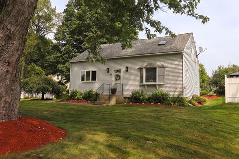 6 Rawson Ave Oxford MA 01540