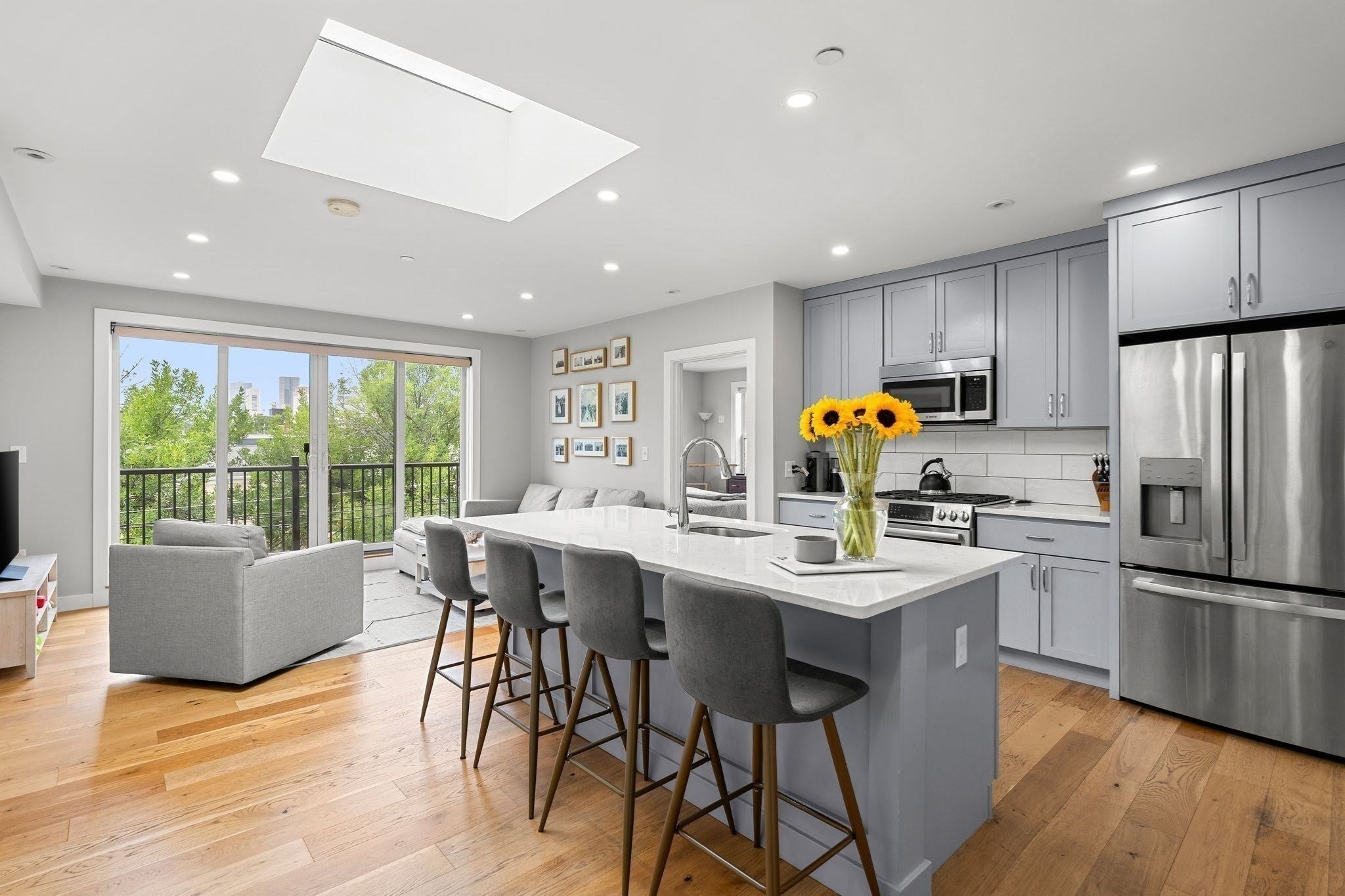 10-16 Everett St #402, Boston, MA, 10-16 Everett St #402, Boston, MA Photo #7
