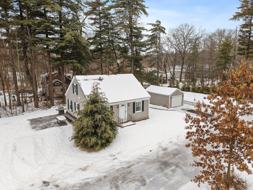 558 Massachusetts Ave