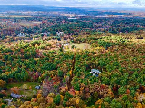 90 Harvard Road Bolton MA 01740