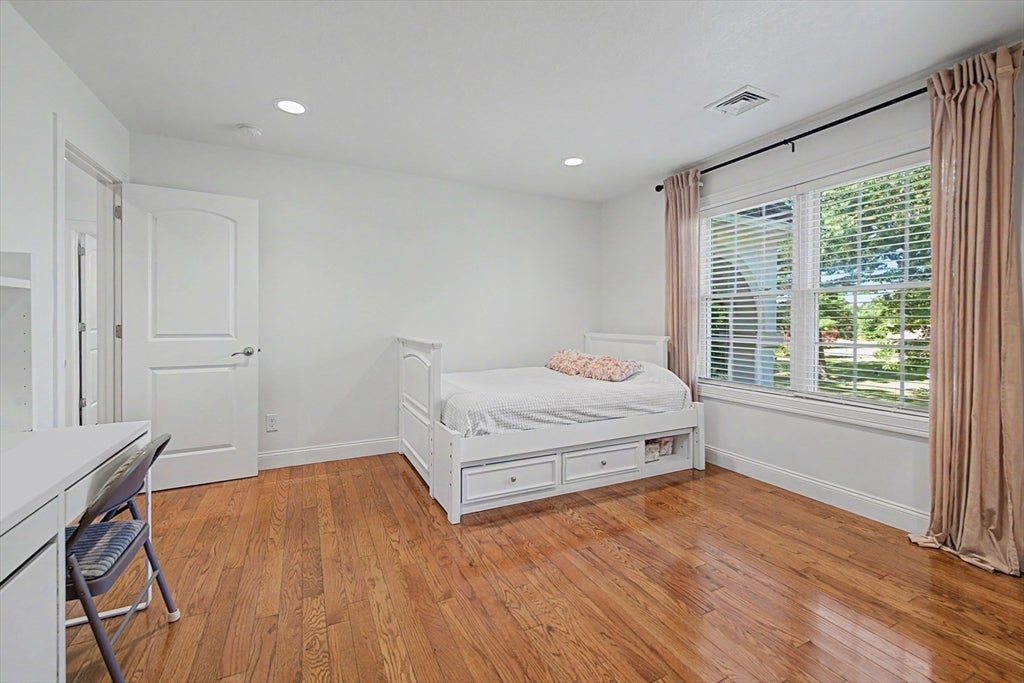 657 Silver St, Agawam, MA, 657 Silver St, Agawam, MA Photo #26