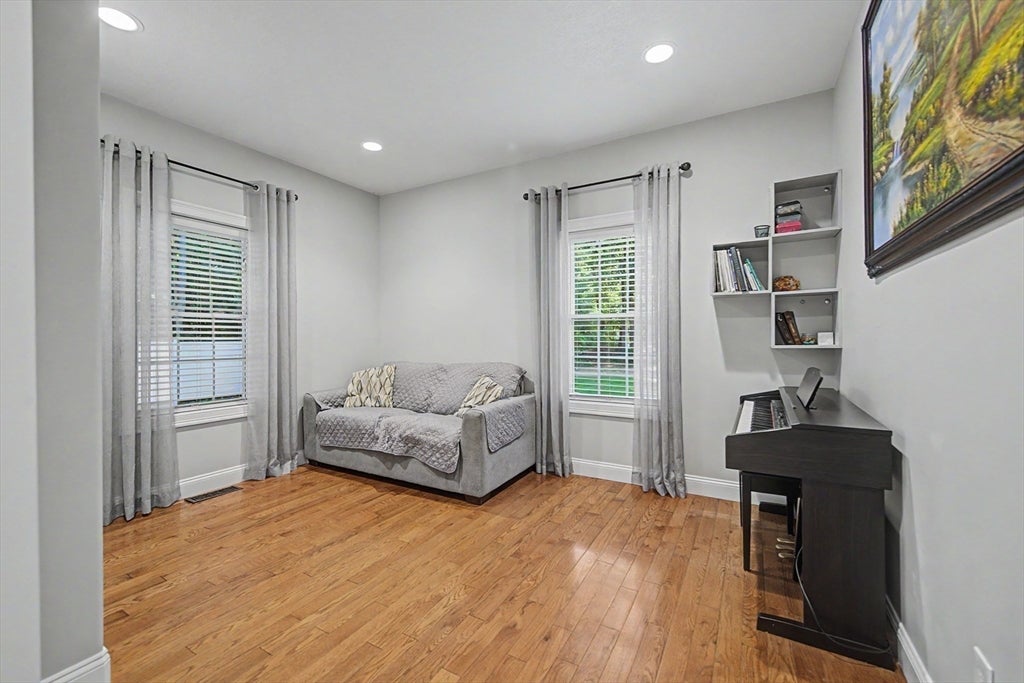 657 Silver St, Agawam, MA, 657 Silver St, Agawam, MA Photo #27