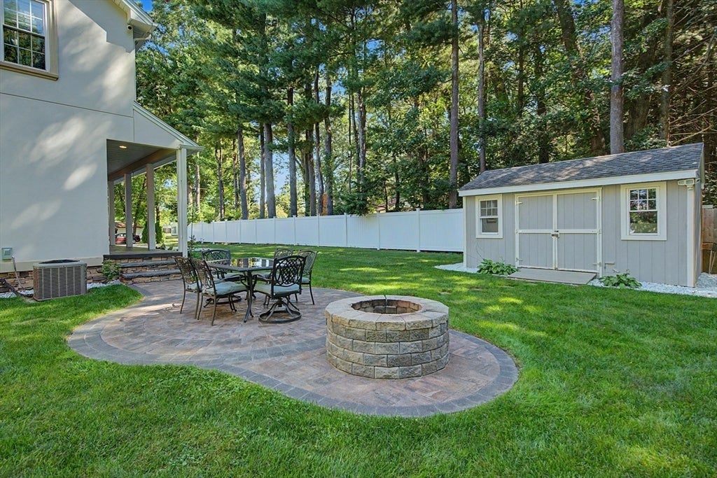 657 Silver St, Agawam, MA, 657 Silver St, Agawam, MA Photo #3