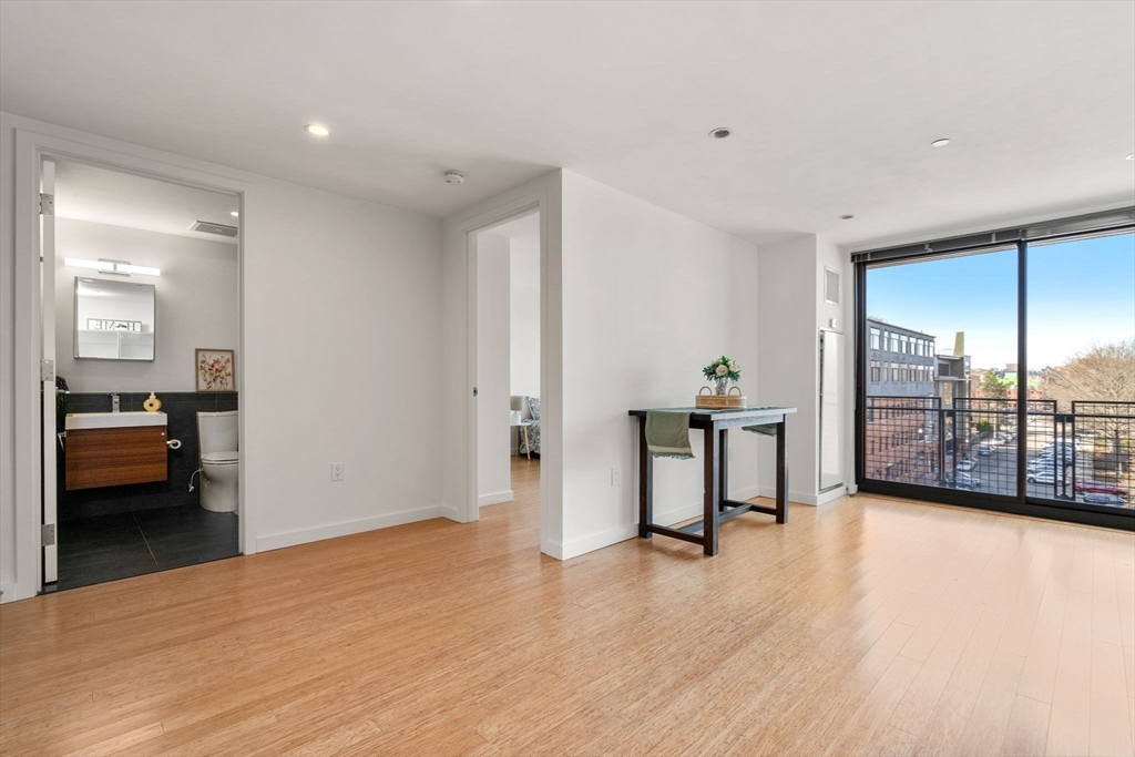 691 Massachusetts Ave 502