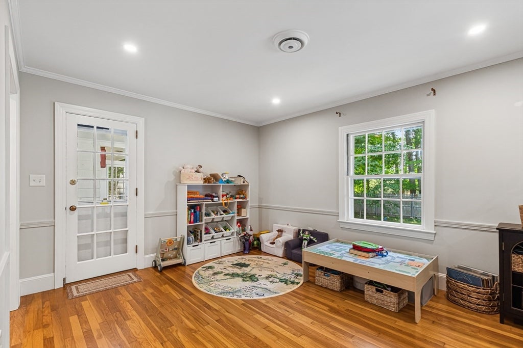 355 Pearse Rd, Swansea, MA, 355 Pearse Rd, Swansea, MA Photo #10