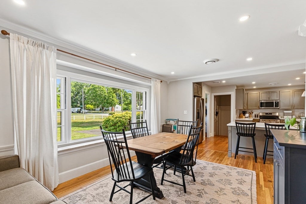 355 Pearse Rd, Swansea, MA, 355 Pearse Rd, Swansea, MA Photo #11