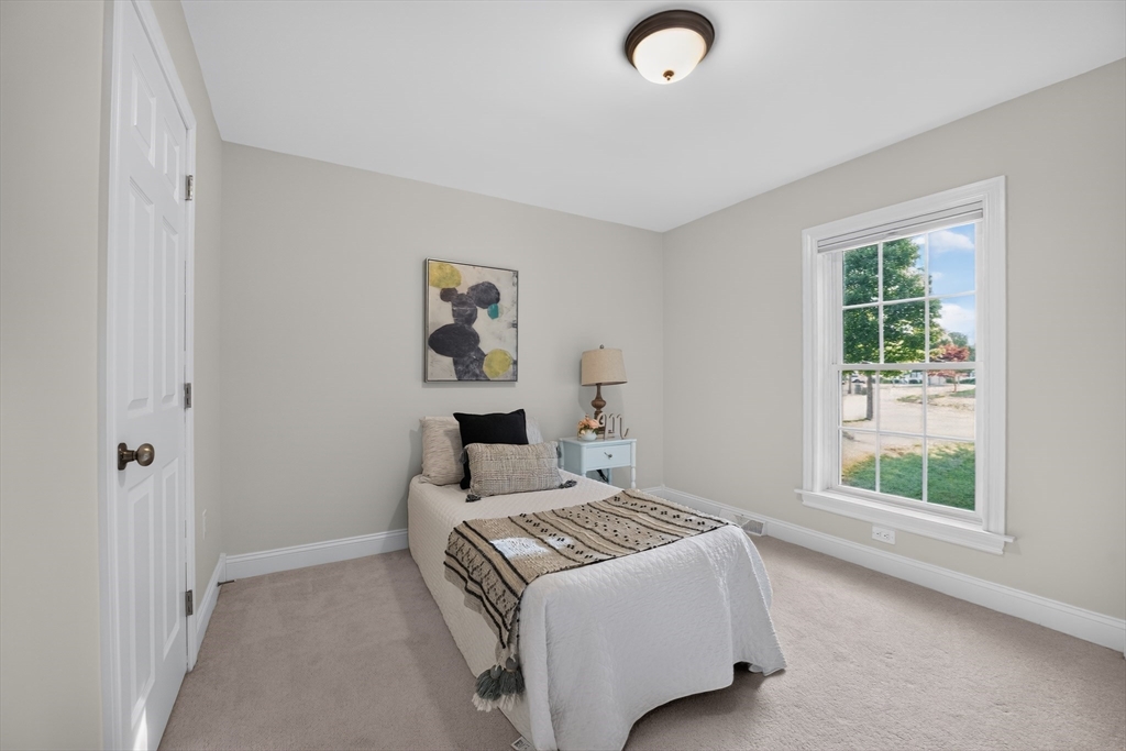 2 Leslie Court, Rockland, MA Photo #21