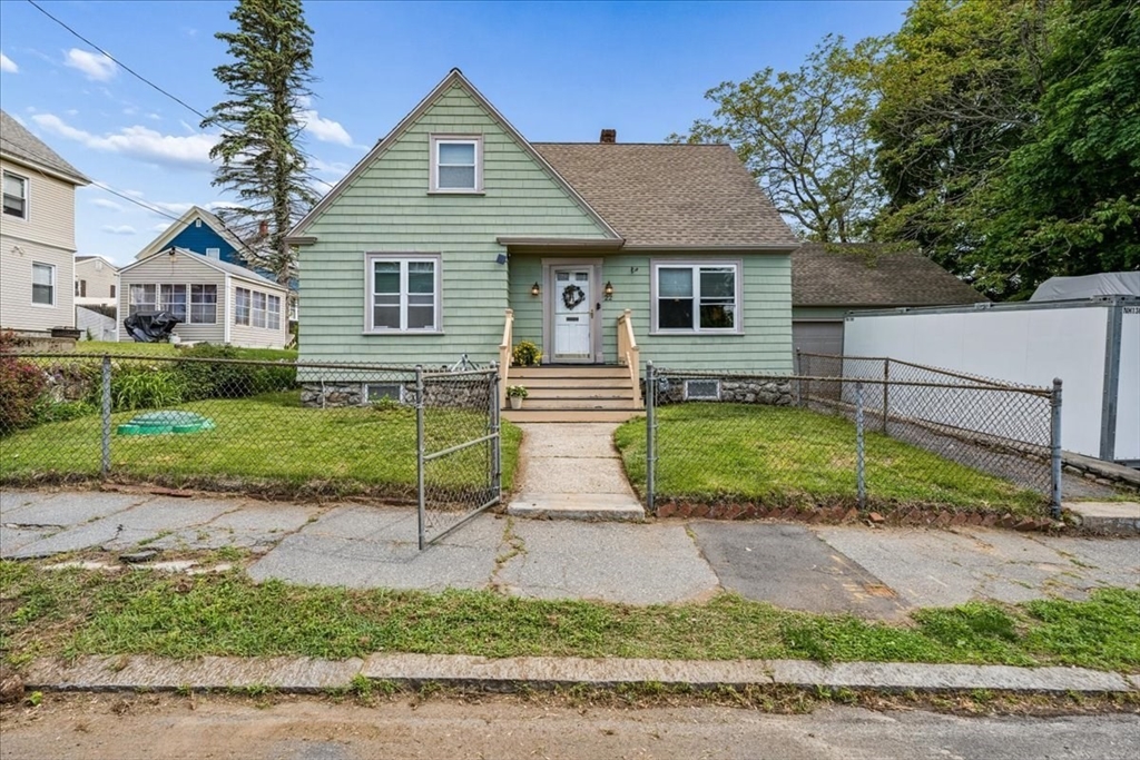 22 Lippold Street