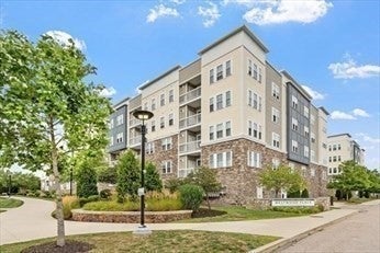 Photo of 130 University Ave, Westwood, MA