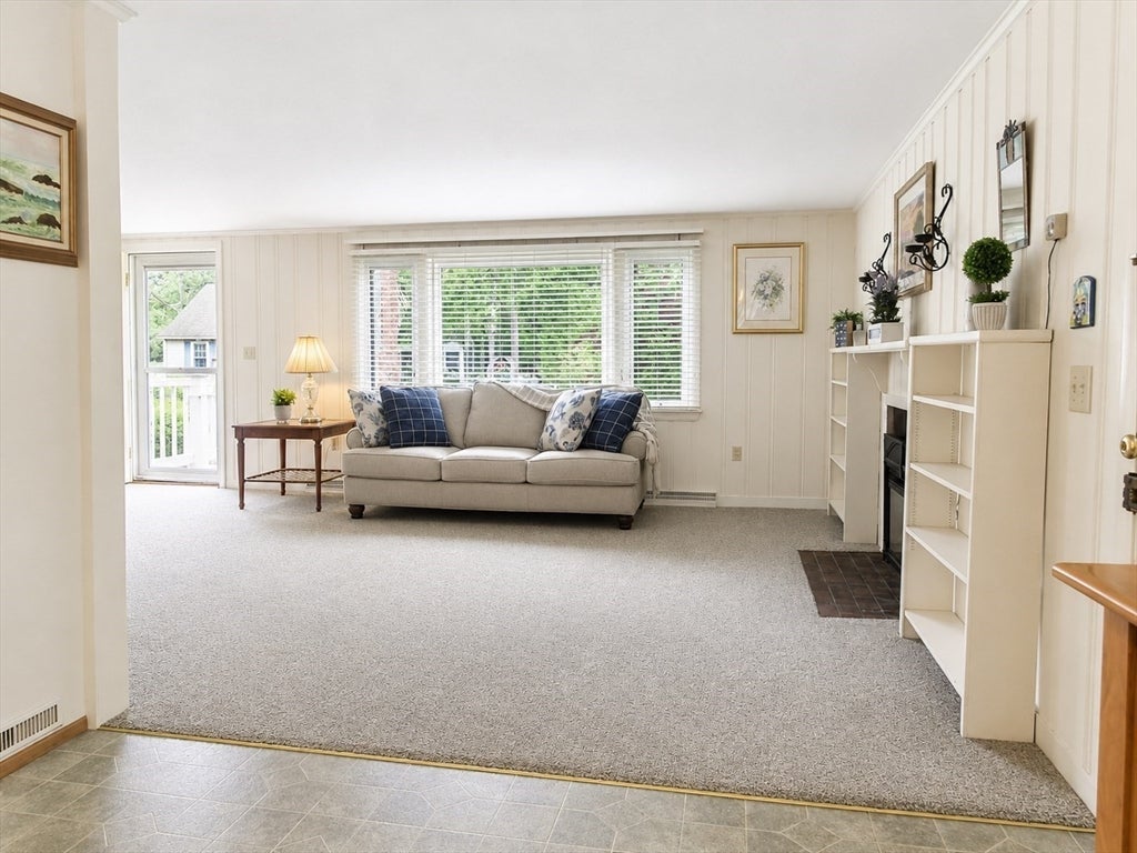17 Cooper Rd, Falmouth, MA, 17 Cooper Rd, Falmouth, MA Photo #11