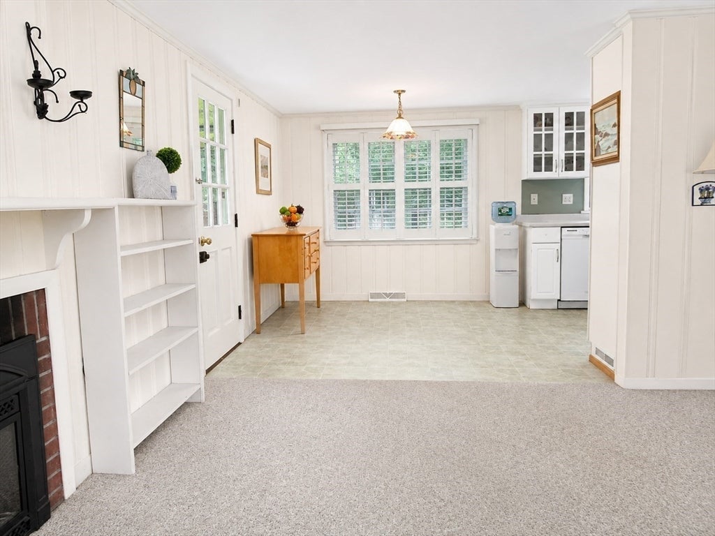 17 Cooper Rd, Falmouth, MA, 17 Cooper Rd, Falmouth, MA Photo #9
