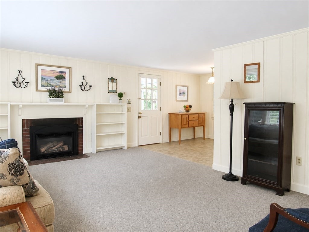 17 Cooper Rd, Falmouth, MA, 17 Cooper Rd, Falmouth, MA Photo #10