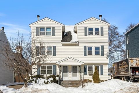 32 Arlington St 32 Haverhill MA 01830