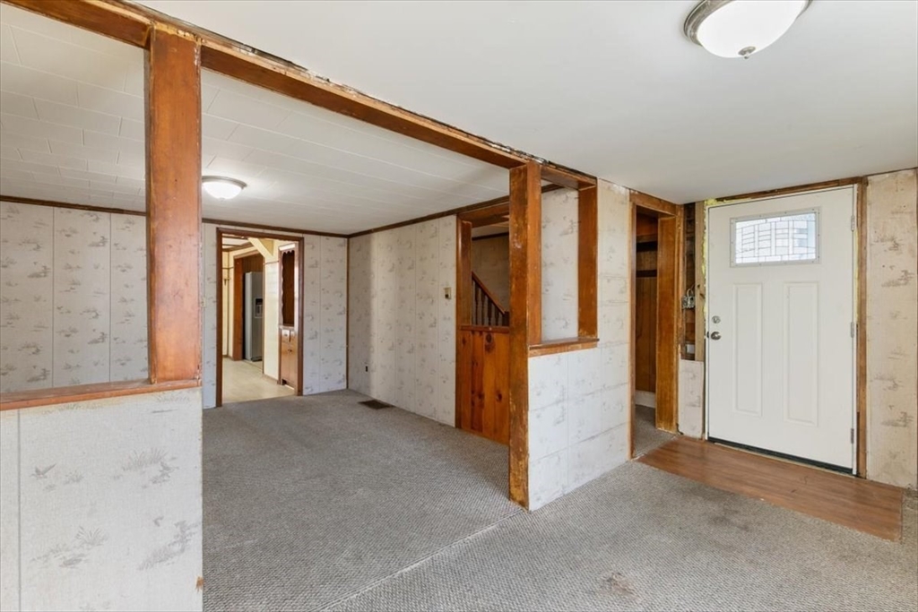 43 6th Ave