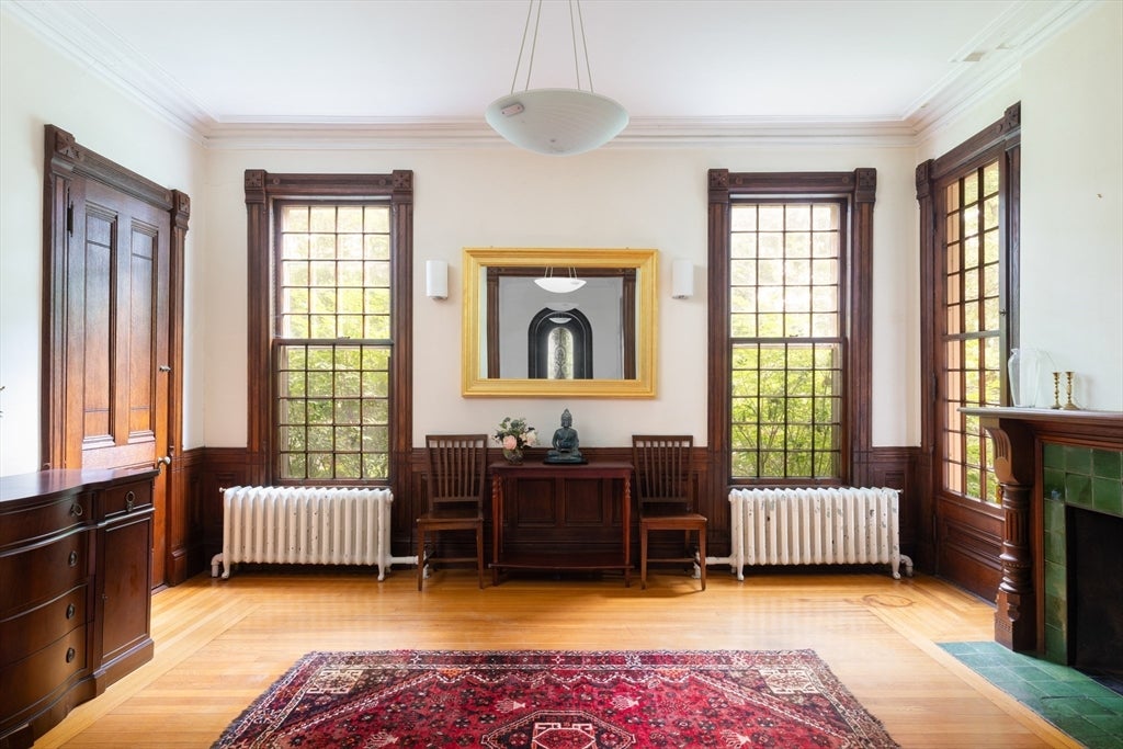 75 Bellevue St