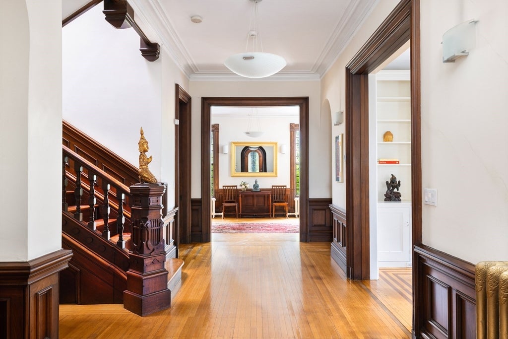 75 Bellevue St