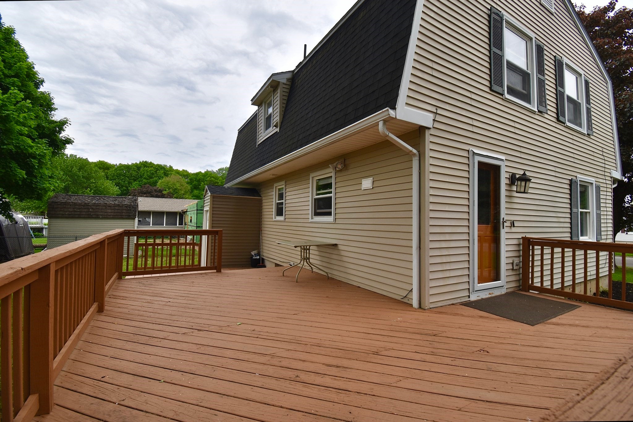 22 Hunting Lane