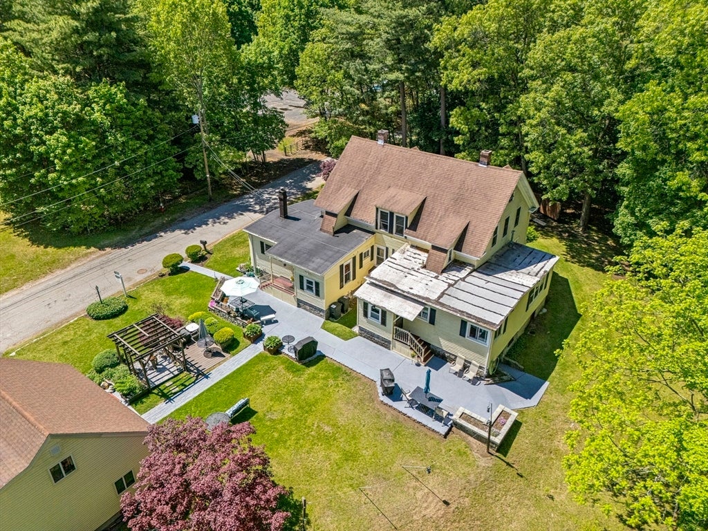 14 Naylor Ave
