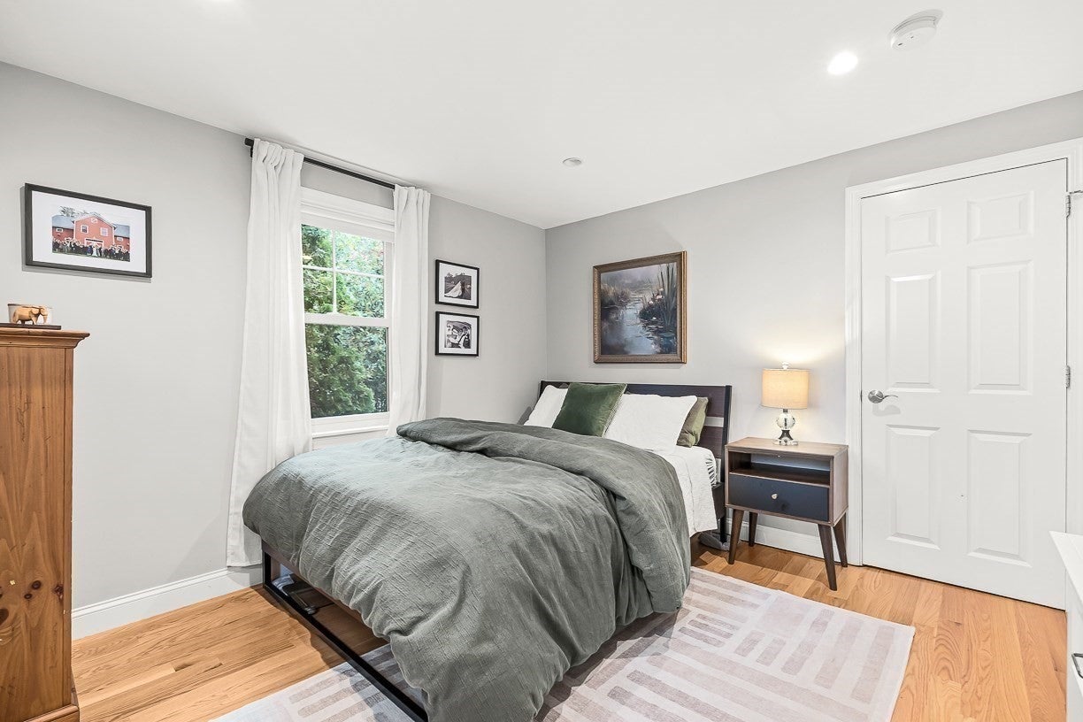 15 Millbrook Rd, Beverly, MA Photo #25
