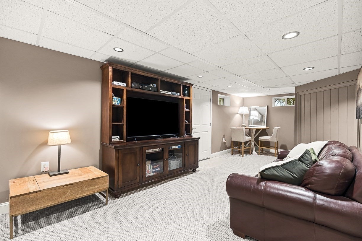 15 Millbrook Rd, Beverly, MA Photo #34