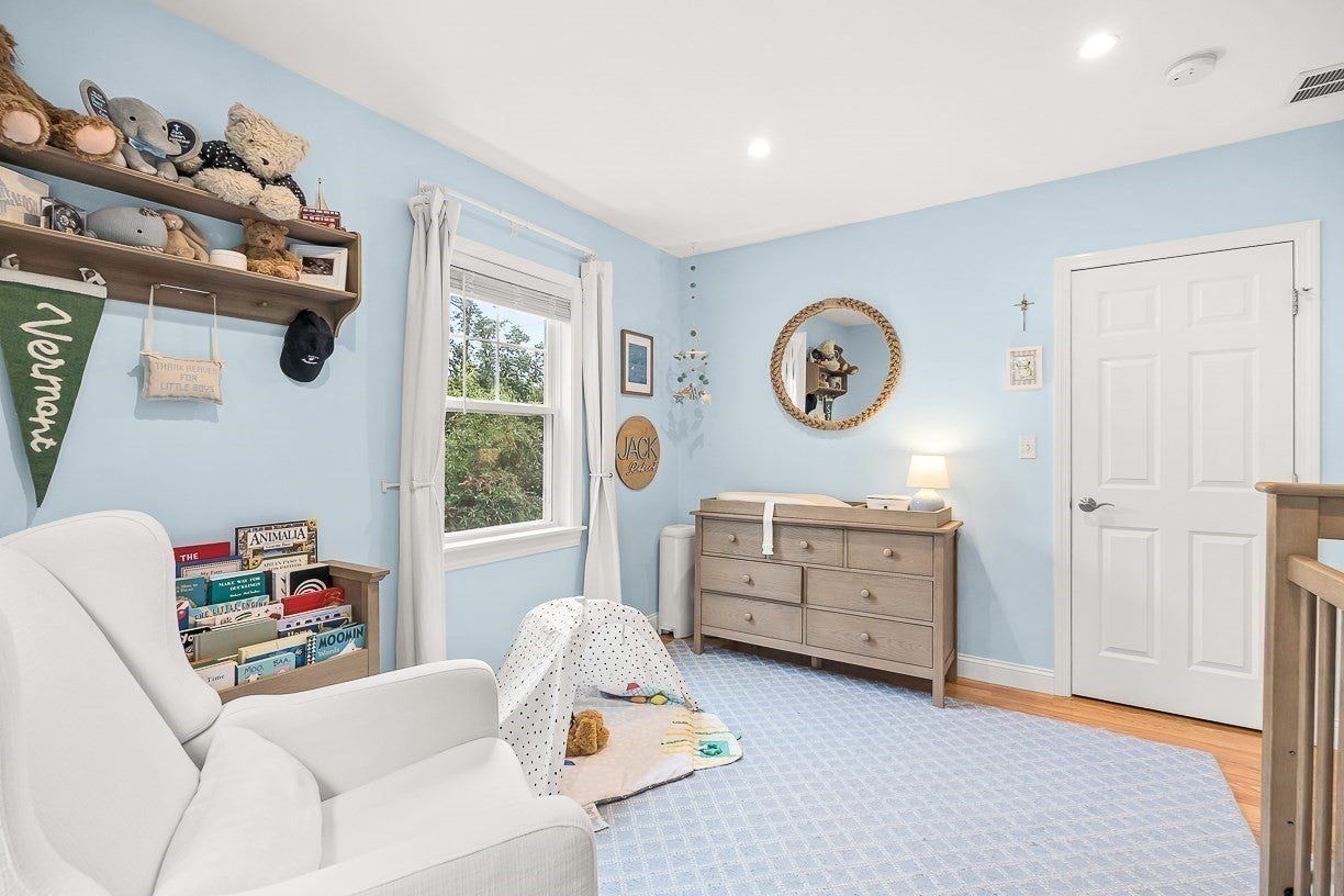 15 Millbrook Rd, Beverly, MA Photo #31