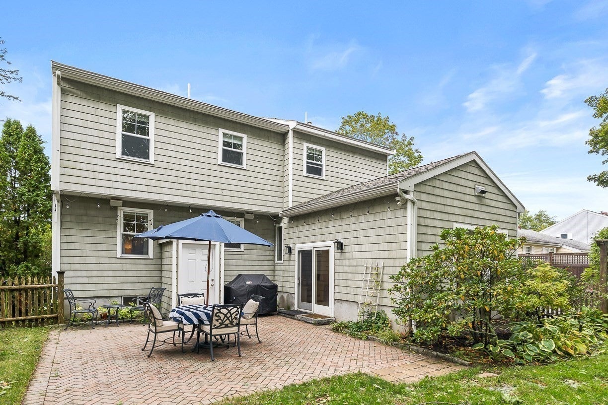 15 Millbrook Rd, Beverly, MA Photo #9