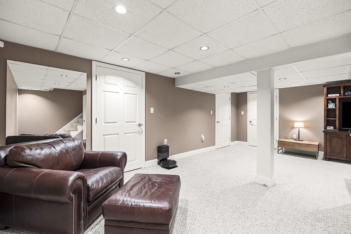 15 Millbrook Rd, Beverly, MA Photo #33