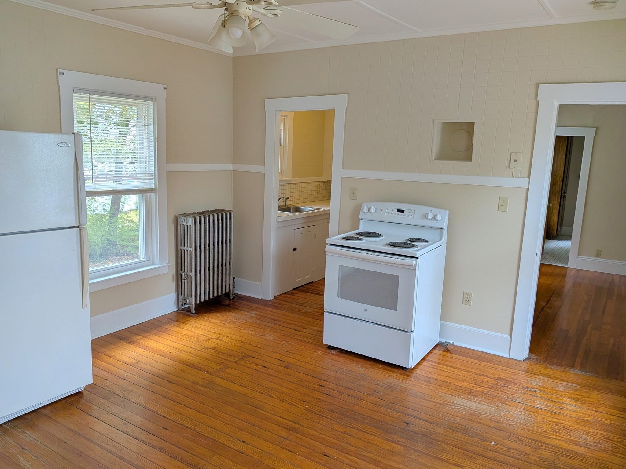 30 Hope St B