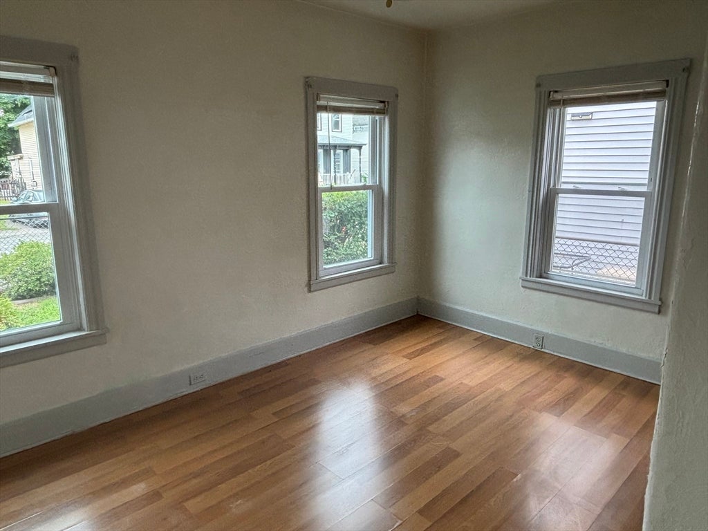 31 Woodward St, Worcester, MA, 31 Woodward St, Worcester, MA Photo #7