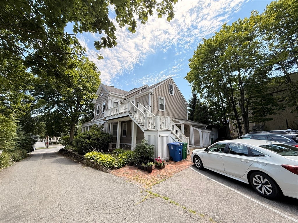 38 Salem St #B, Reading, MA, 38 Salem St #B, Reading, MA Photo #2