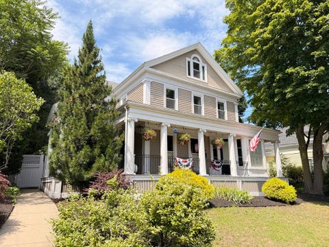 Photo of 38 Salem St #B, Reading, MA 01867 (MLS # 73556674)