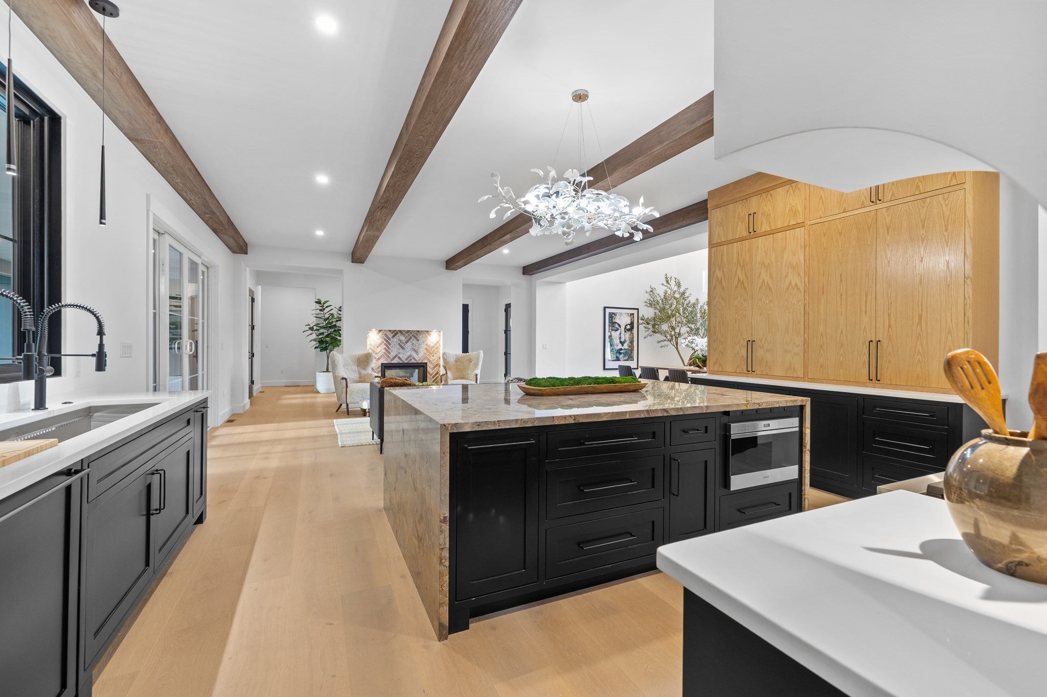216 Greenwood Rd