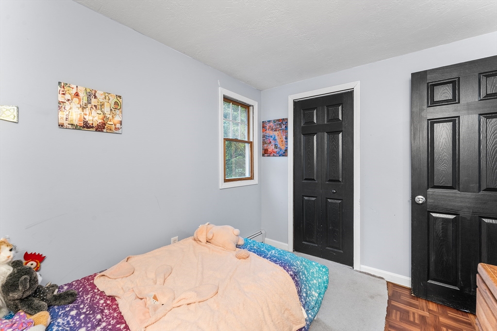 93 Annawon Dr, Halifax, MA Photo #16