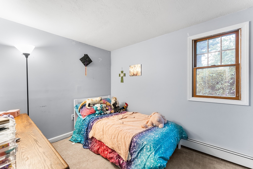 93 Annawon Dr, Halifax, MA Photo #15