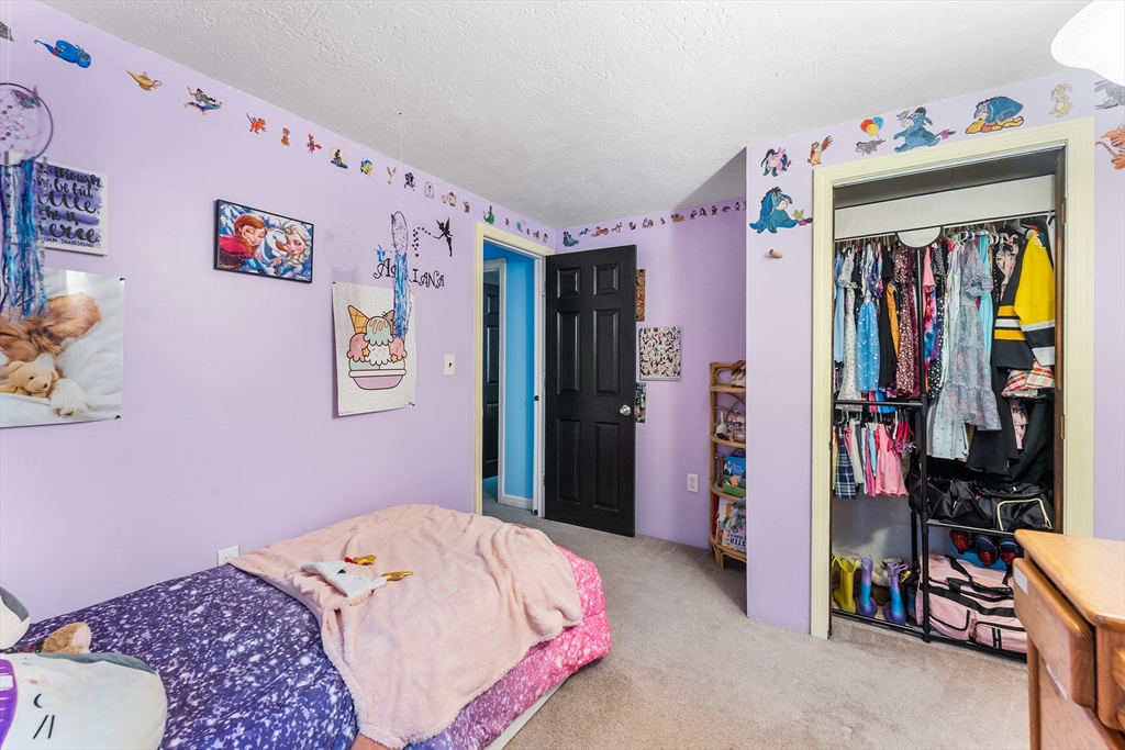 93 Annawon Dr, Halifax, MA Photo #20