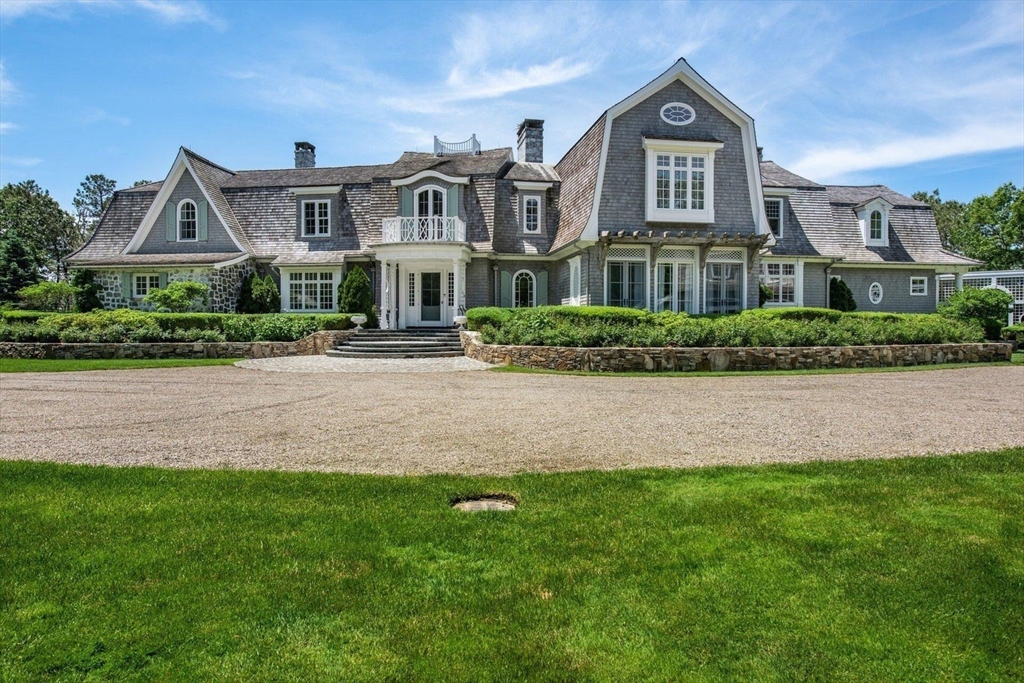 Barnstable, Massachusetts 02635, United States, 6 Bedrooms Bedrooms, ,9 BathroomsBathrooms,Residential,Active,14221