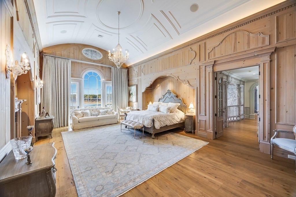 Barnstable, Massachusetts 02635, United States, 6 Bedrooms Bedrooms, ,9 BathroomsBathrooms,Residential,Active,14221