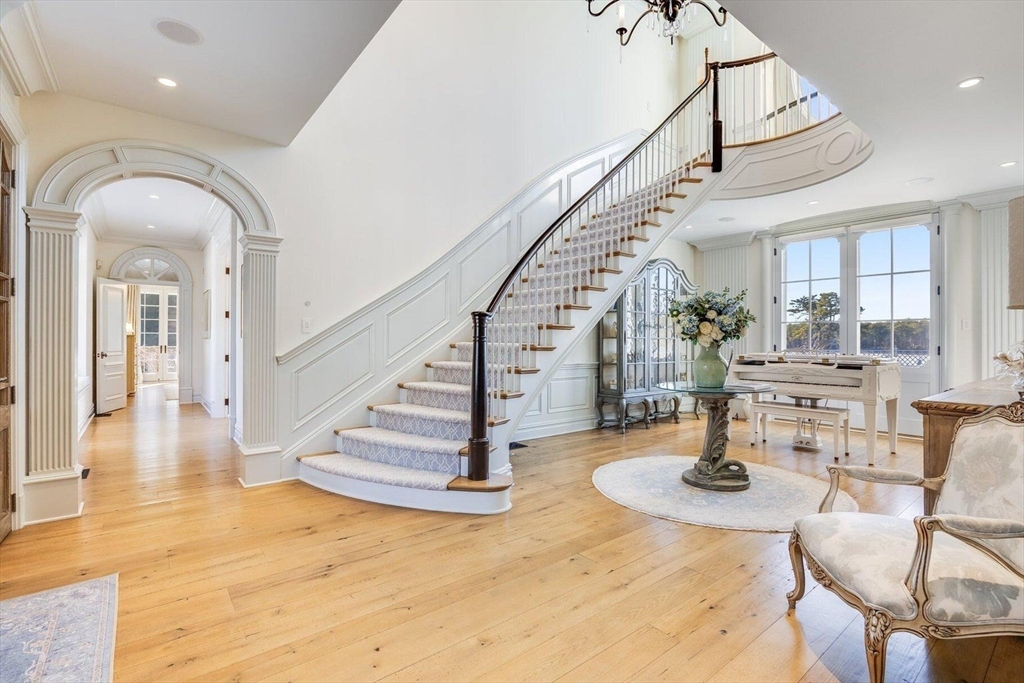 Barnstable, Massachusetts 02635, United States, 6 Bedrooms Bedrooms, ,9 BathroomsBathrooms,Residential,Active,14221