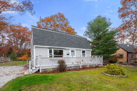 130 Old Barnstable Rd Falmouth MA 02536