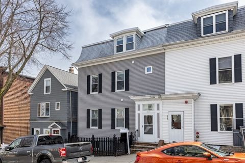 417 East 7th St 2 Boston MA 02127