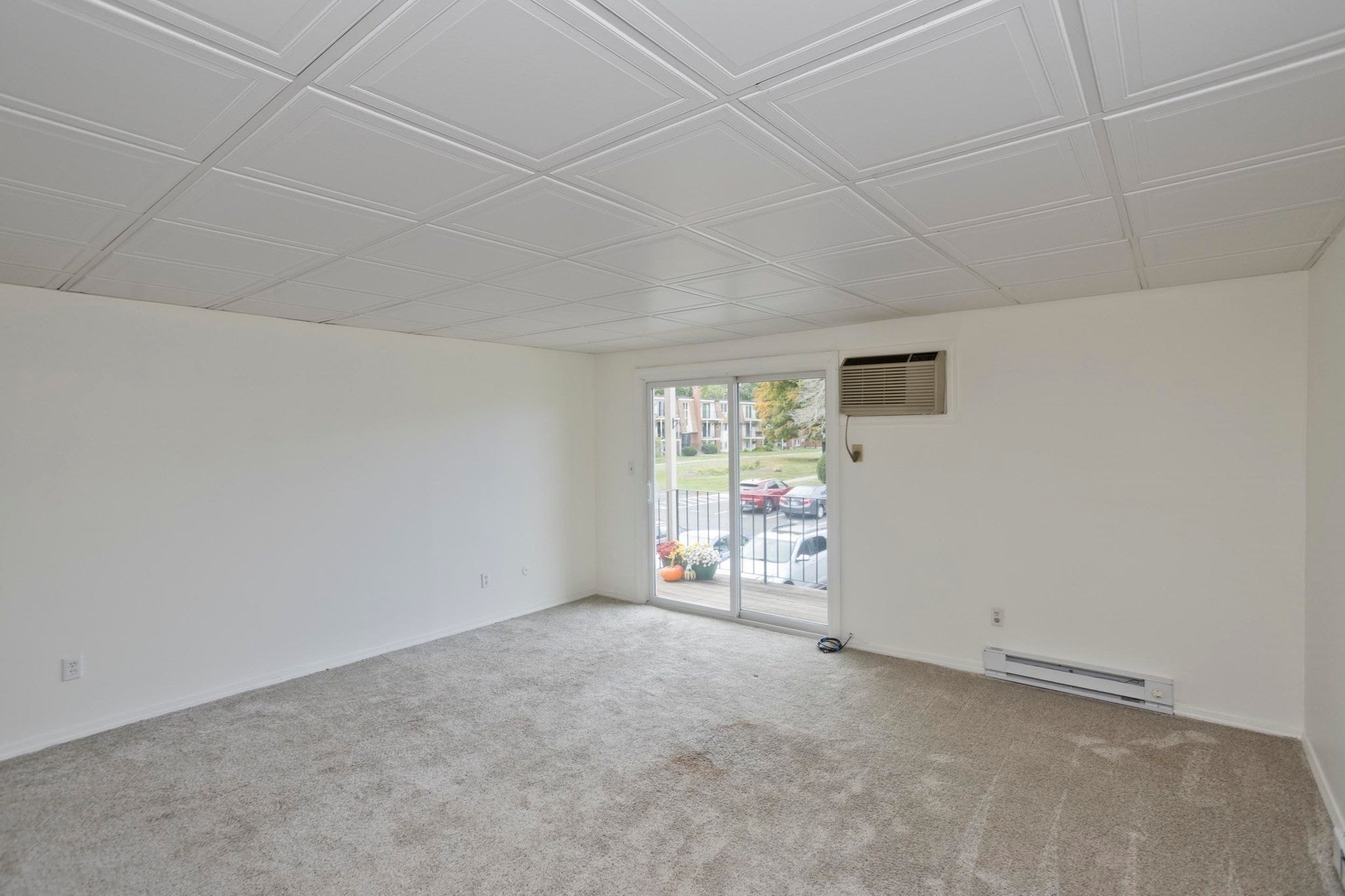 80 Damon Rd 8206