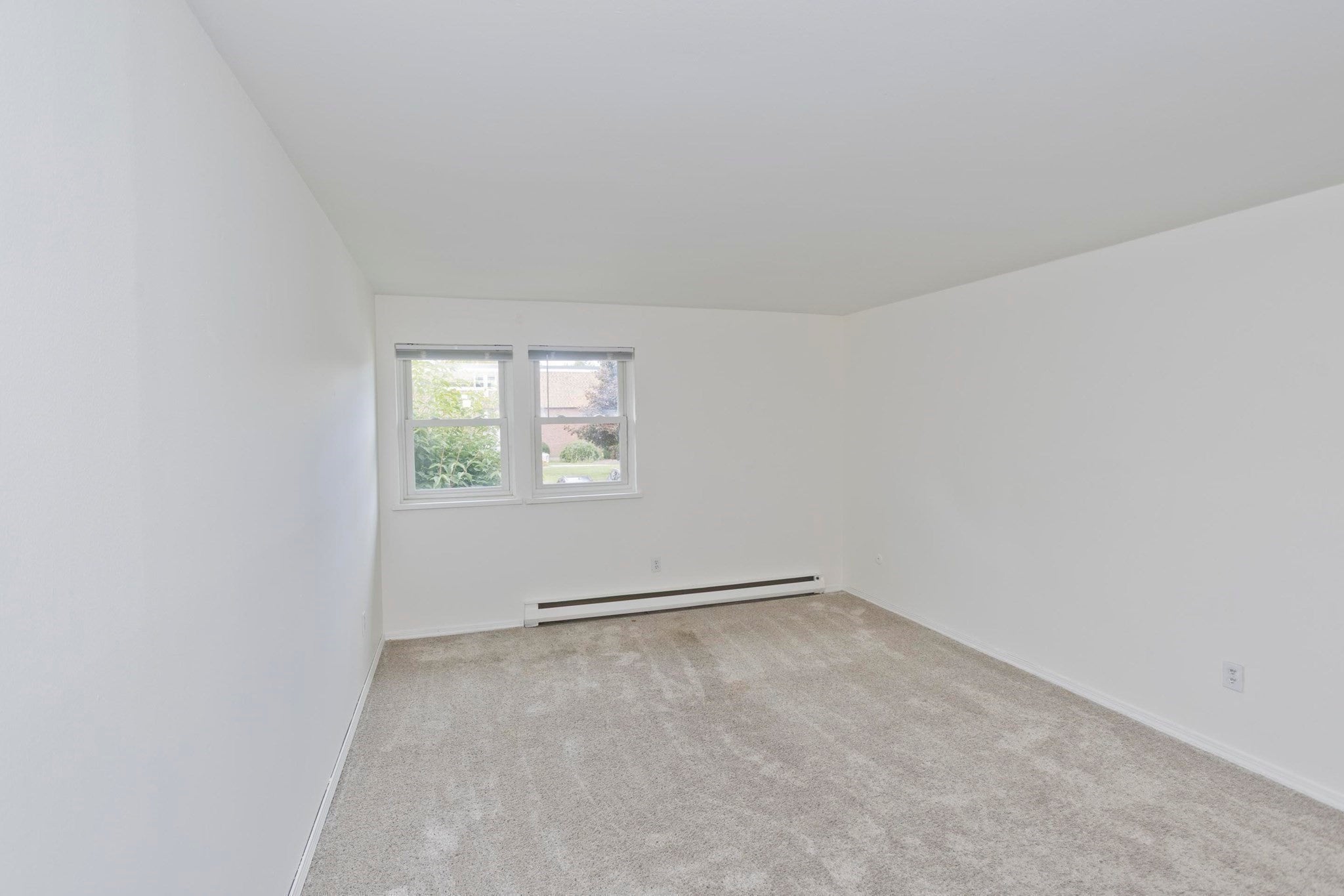 80 Damon Rd #8206, Northampton, MA Photo #18