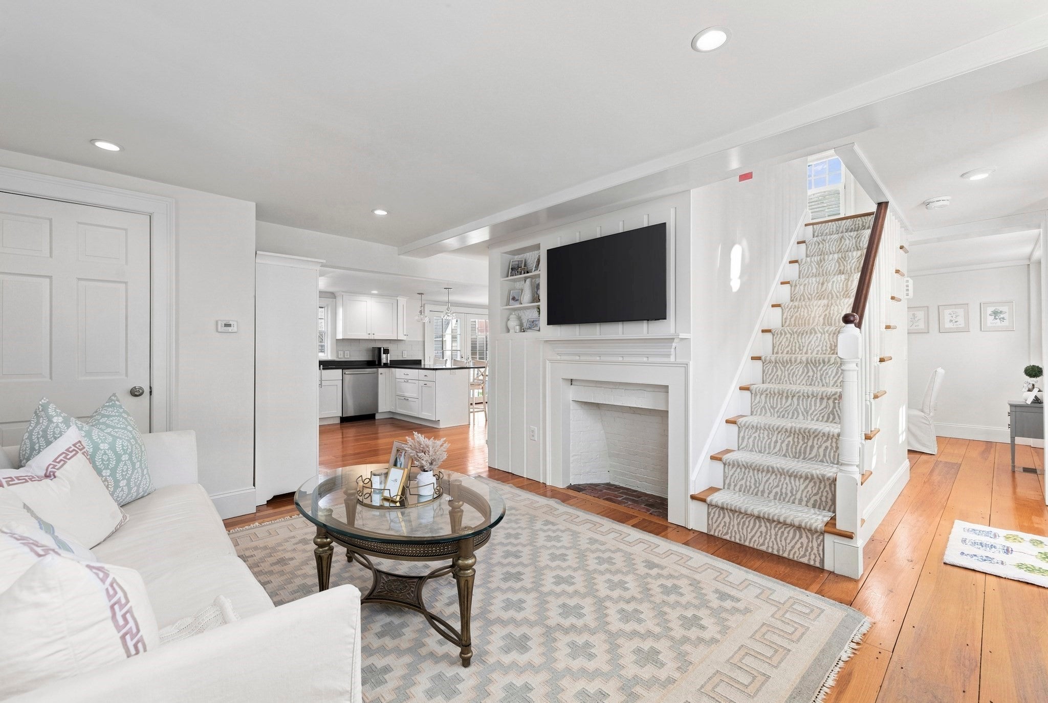 5 Salem St, Newburyport, MA, 5 Salem St, Newburyport, MA Photo #6