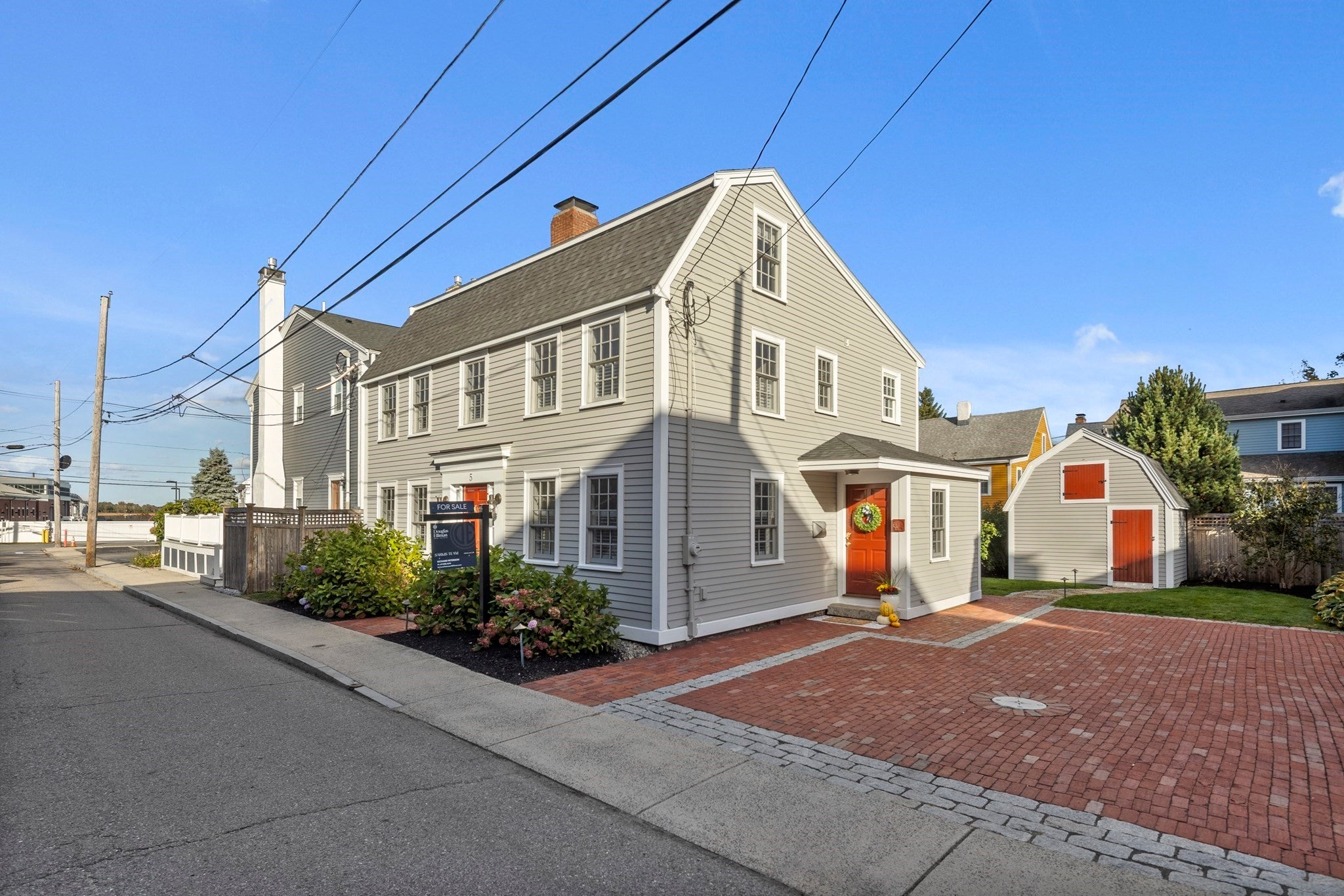 5 Salem St