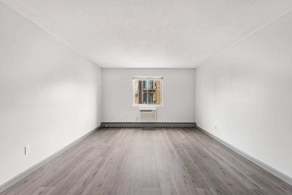 345 Pawtucket Blvd #14, Lowell, MA, 345 Pawtucket Blvd #14, Lowell, MA Photo #17