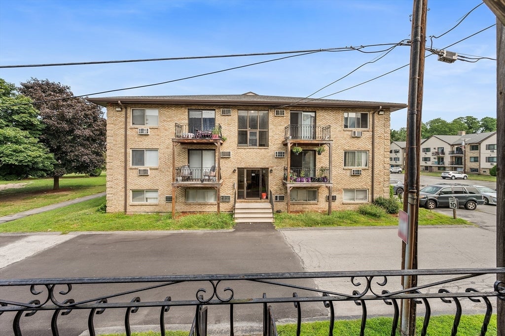 345 Pawtucket Blvd #14, Lowell, MA, 345 Pawtucket Blvd #14, Lowell, MA Photo #32