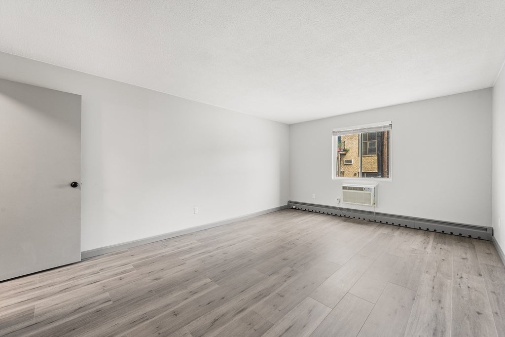 345 Pawtucket Blvd #14, Lowell, MA, 345 Pawtucket Blvd #14, Lowell, MA Photo #20